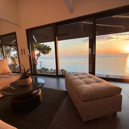Thewave Classic Kathisma Villa Áyios Nikítas